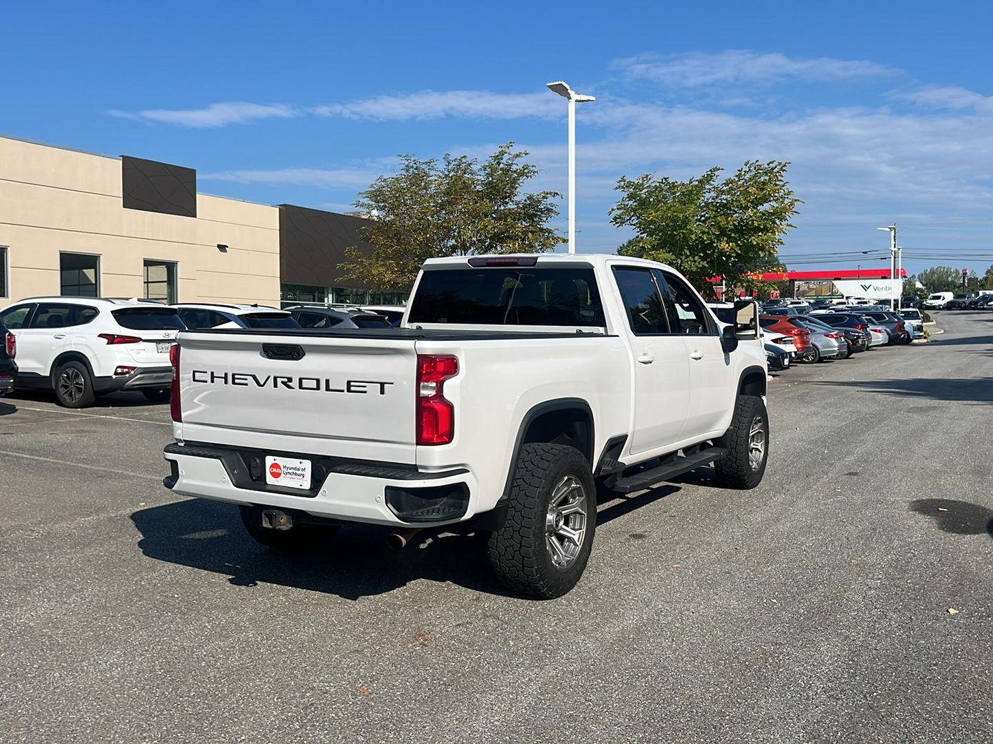 Used 2021 Iridescent Pearl Tricoat Chevrolet LTZ image 6