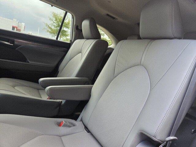 Used 2020 Celestial Silver Metallic Toyota Limited image 25