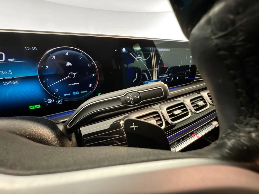 Used 2021 Black Mercedes-Benz Maybach GLS 600 image 17