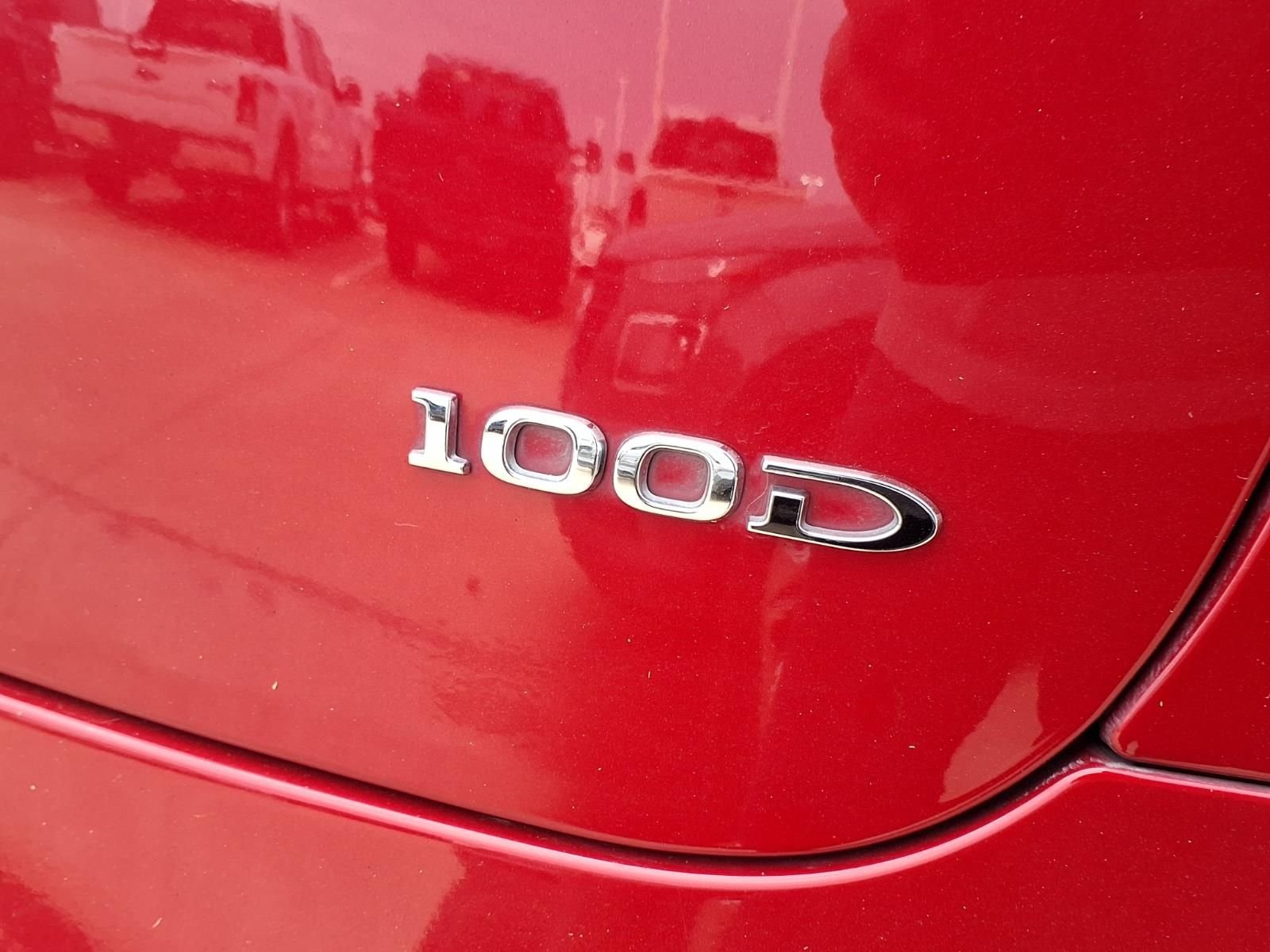 Used 2018 Red Multi-Coat Tesla P100D image 8