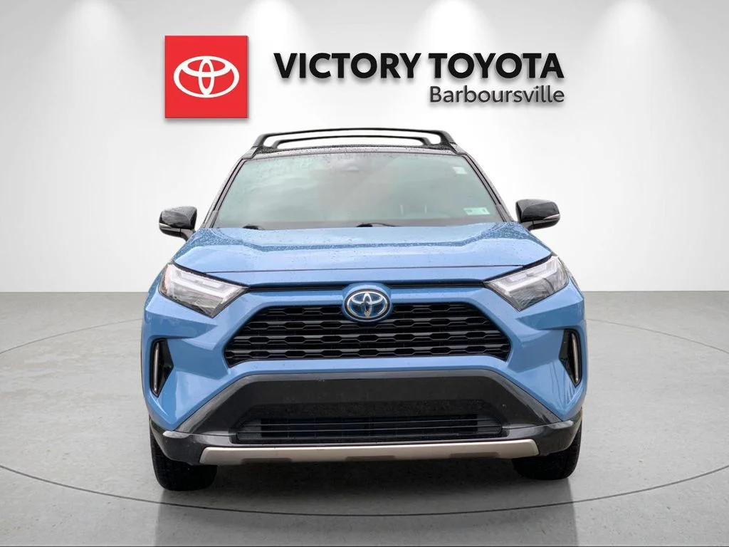 Used 2022 Blue Toyota XSE image 8