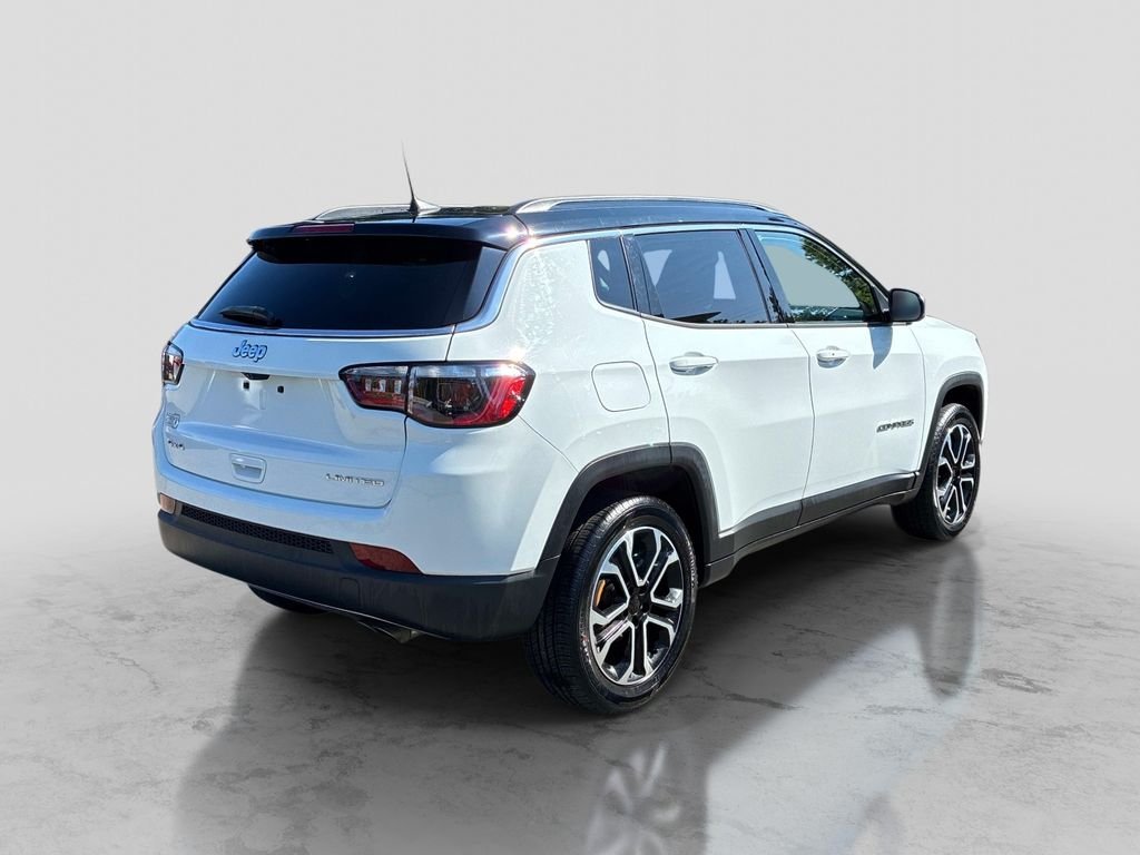 Used 2022 White Jeep Limited image 7