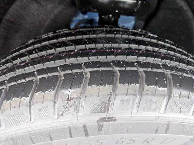 New 2026 Rapids Metallic GMC Elevation image 28