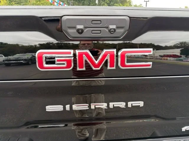 New 2026 Onyx Black GMC AT4X image 21