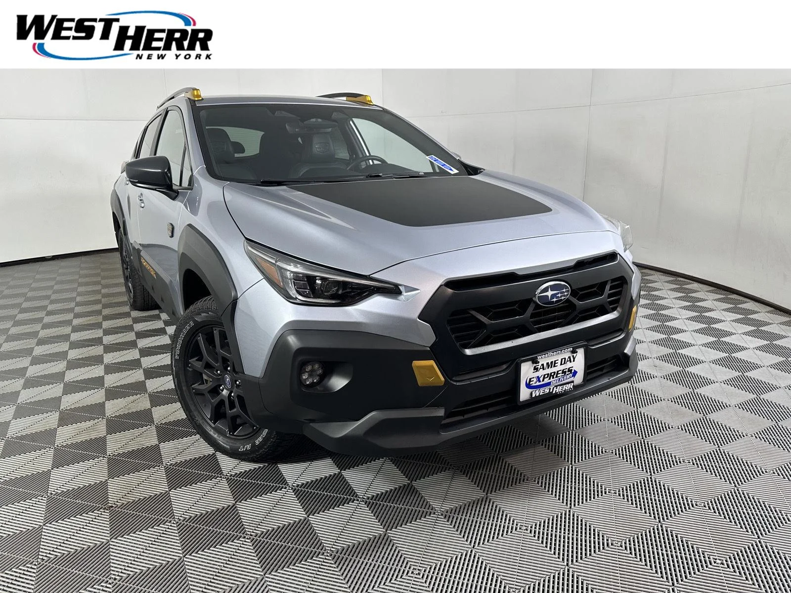 Used 2024 Ice Silver Metallic Subaru Wilderness image 1