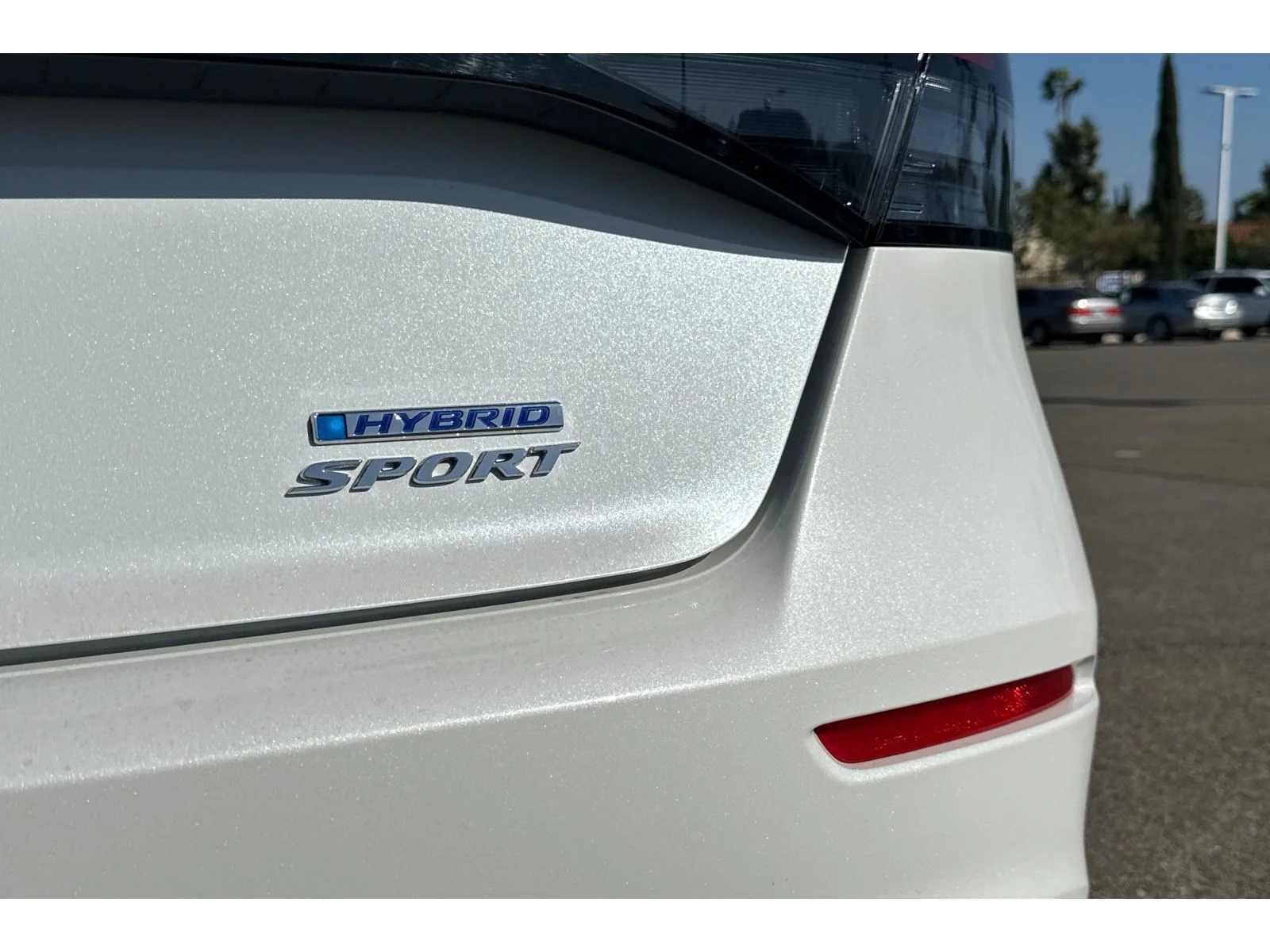 Used 2025 Platinum White Pearl Honda Sport image 52