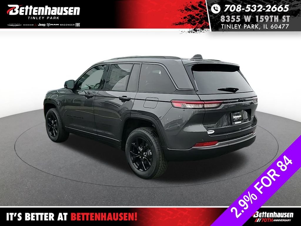New 2026 Baltic Gray Metallic Clear-Coat Exterior Paint Jeep Altitude image 7