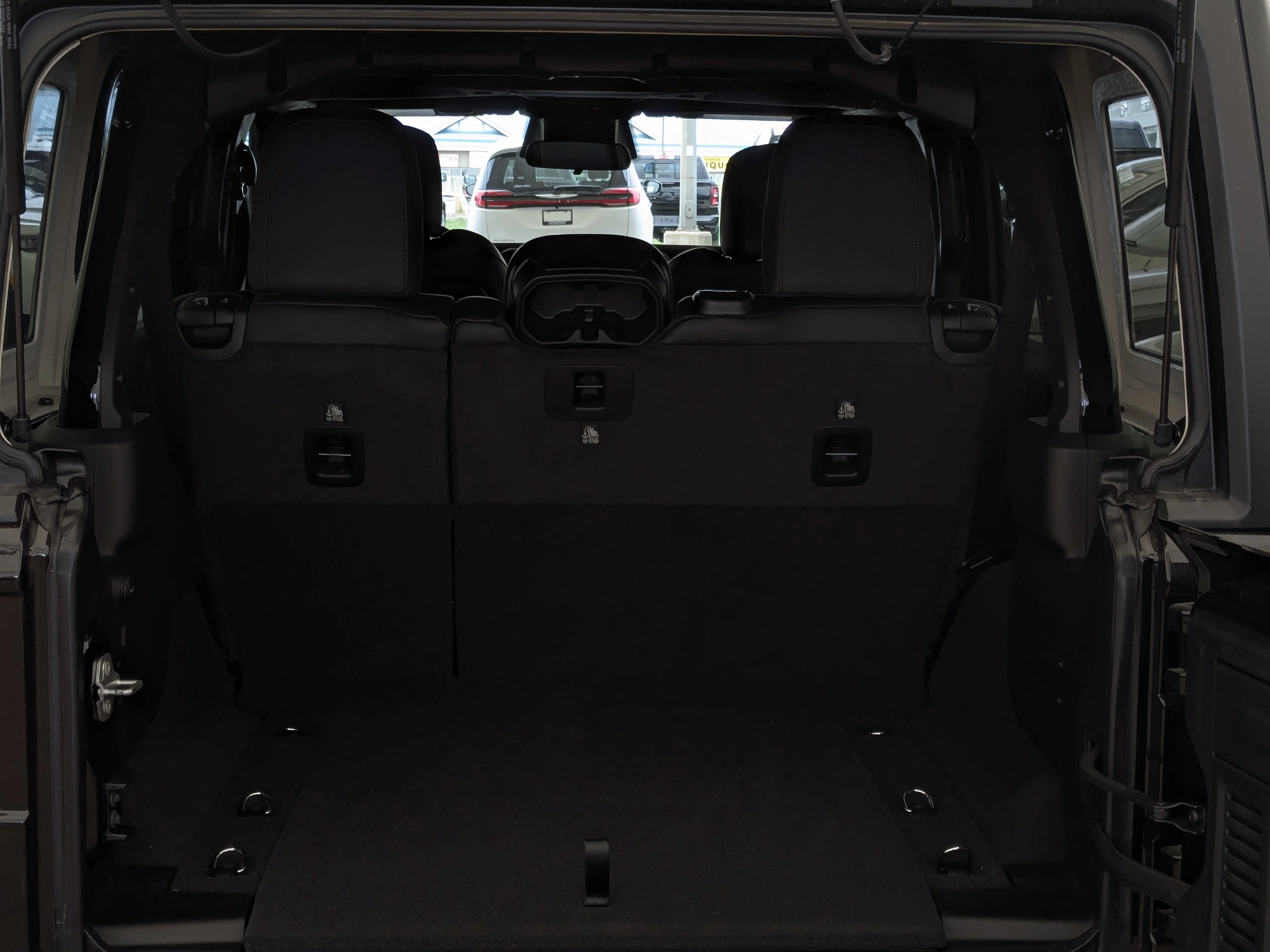 New 2026 Black Jeep Rubicon - - Nappa Leather - Convenience Grp - Safety Grp - 3?Piece Hardtop & More image 26