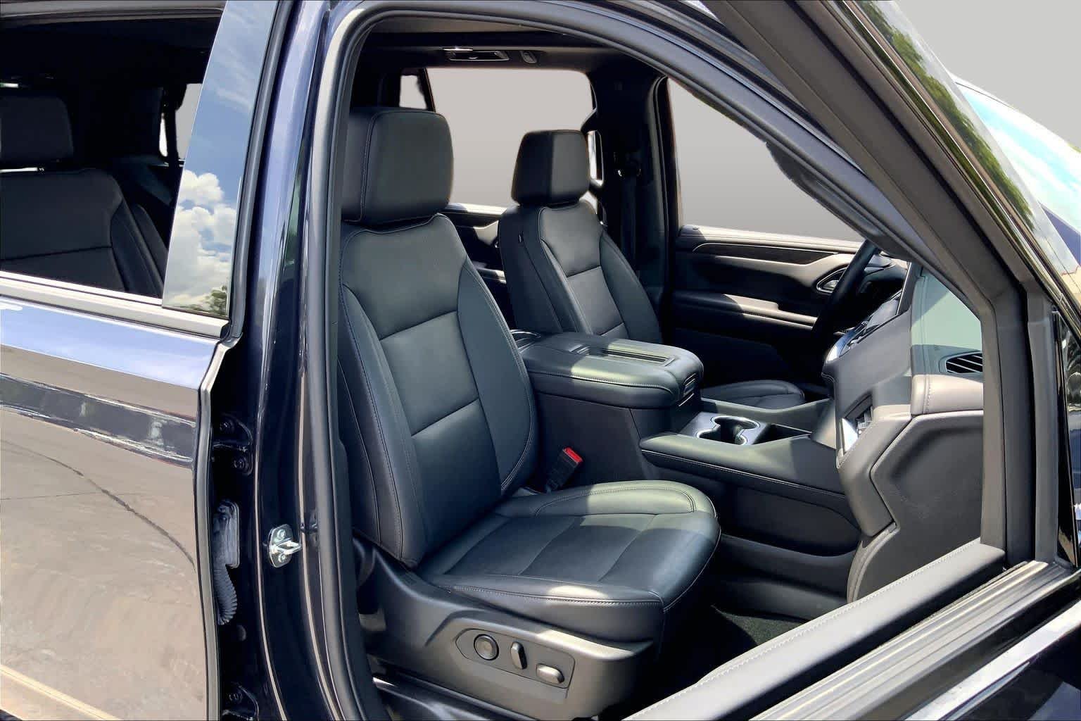 Used 2023 Dark Ash Metallic Chevrolet Z71 image 9