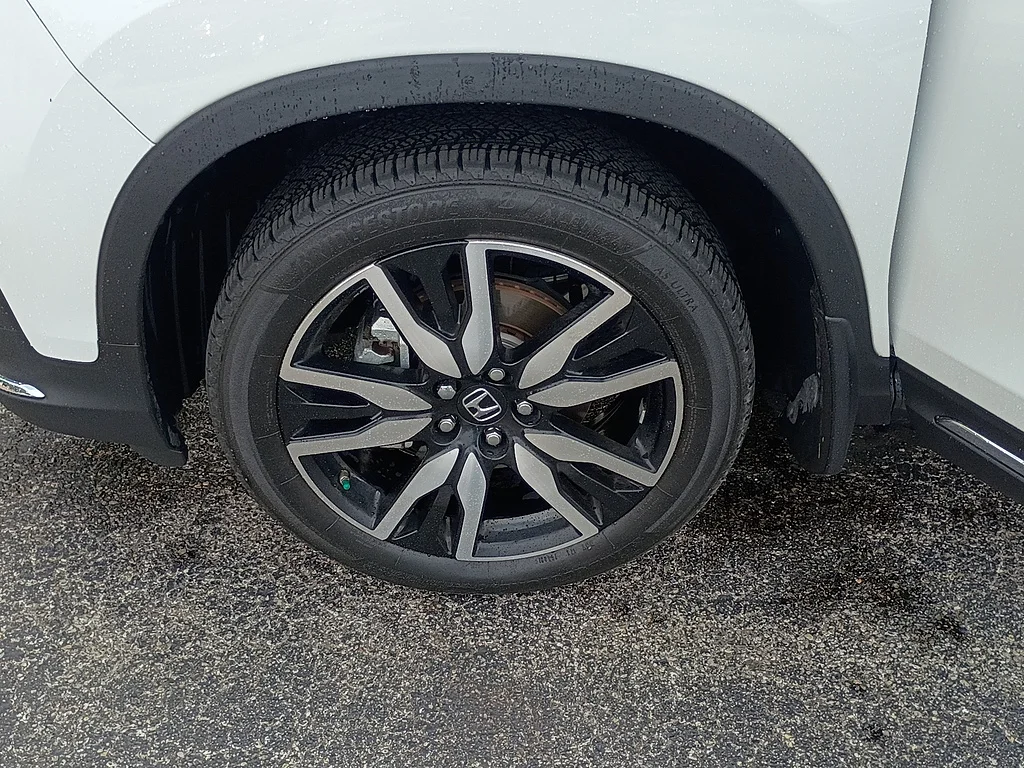 Certified Used 2021 WHITE Honda Elite image 10