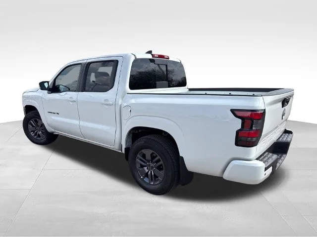 New 2027 Glacier White Nissan Crew Cab SV image 5