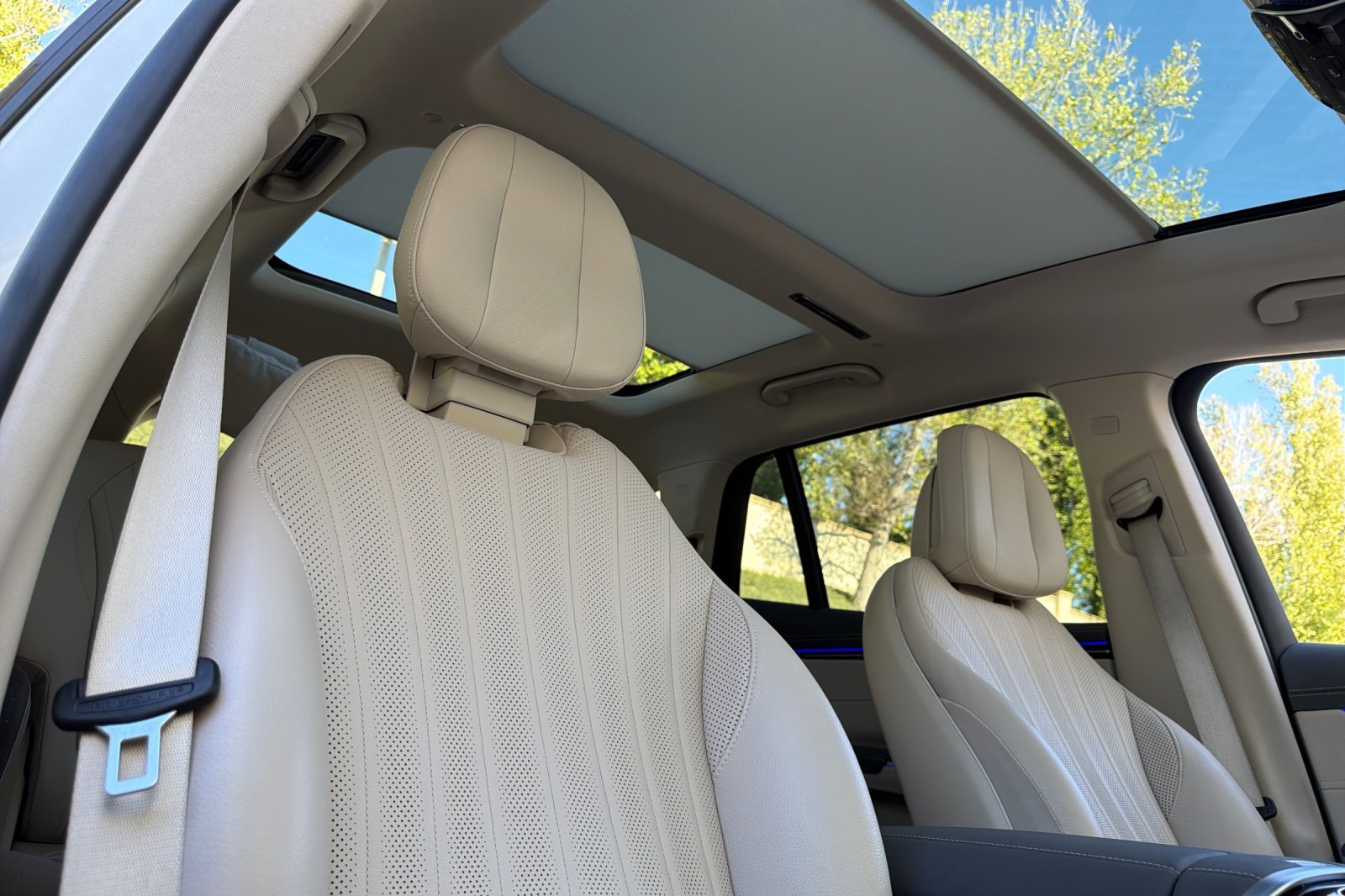Certified Used 2023 White Mercedes-Benz 450 image 10