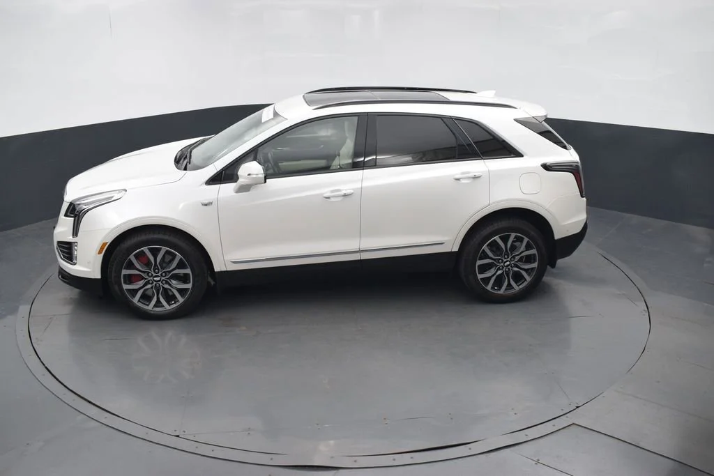 Certified Used 2023 Crystal White Tricoat Cadillac Sport image 42
