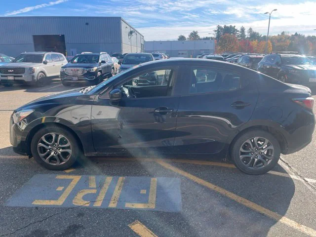 Used 2019 Black Toyota LE image 6