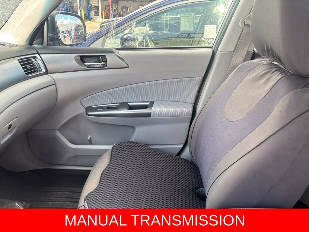 Used 2011 Silver Subaru 2.5X image 12
