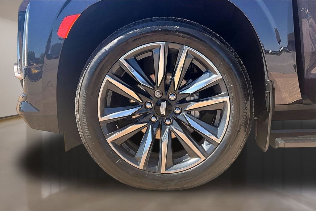 Used 2024 Gray Cadillac Sport Platinum image 8