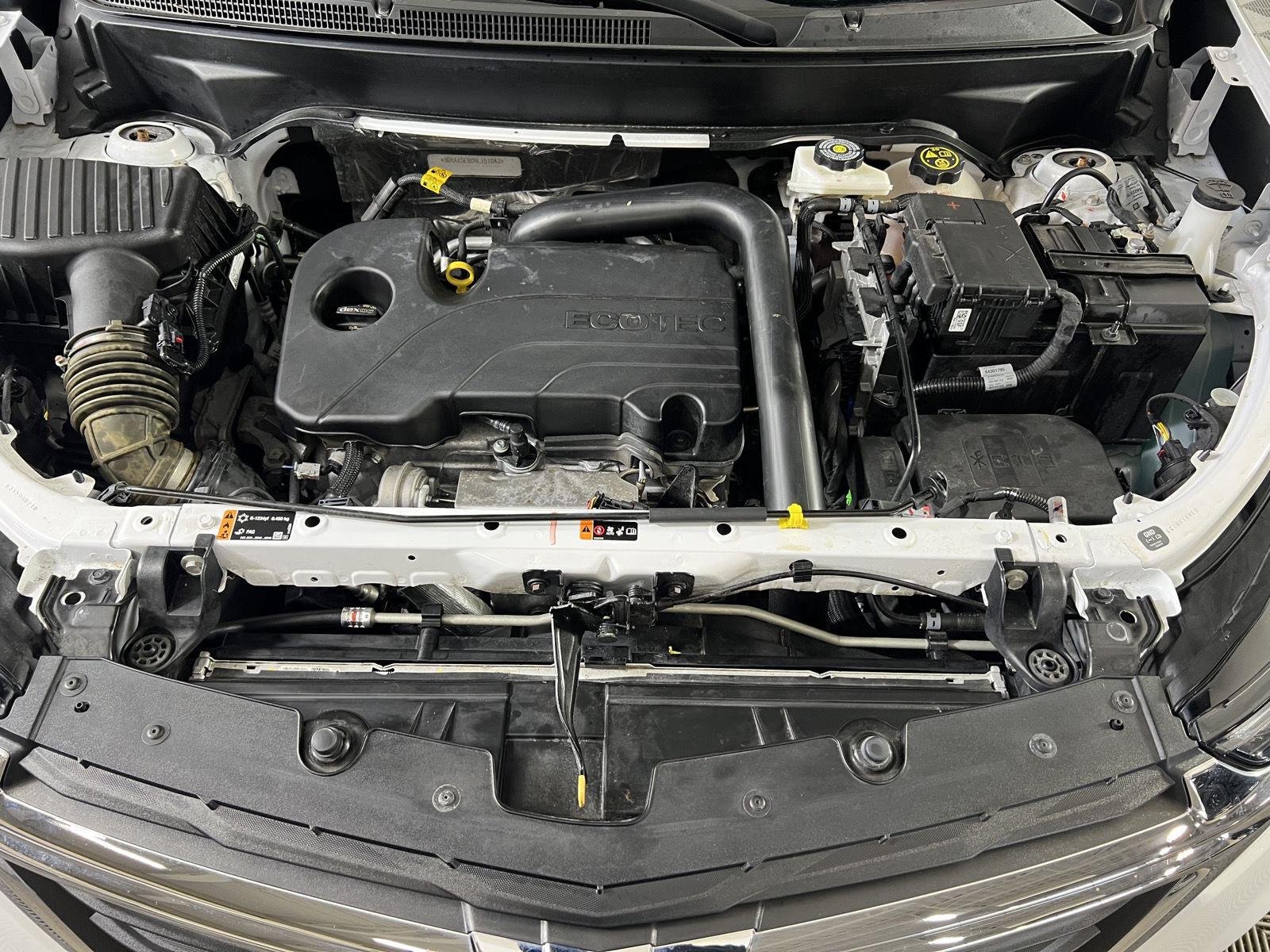 Used 2024 Summit White Chevrolet LS image 21