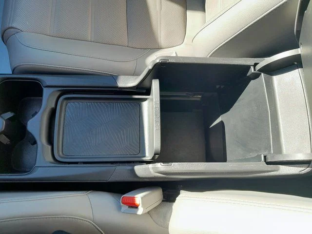 Used 2019  Honda EX-L image 28