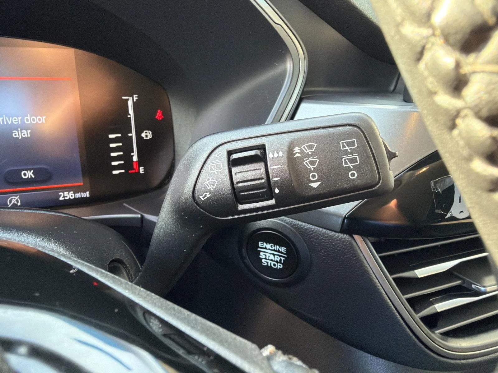 Used 2023 Oxford White Ford Active image 18