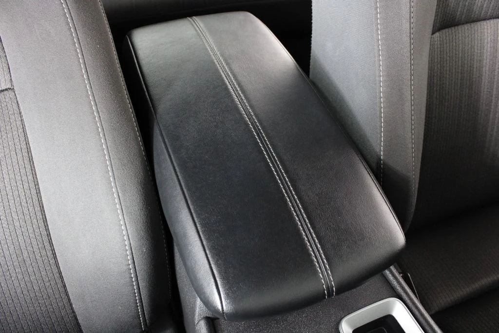 2025 Nissan Altima SV - Photo 17