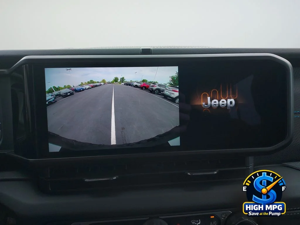 Used 2024 Gray Jeep Rubicon 4xe image 9