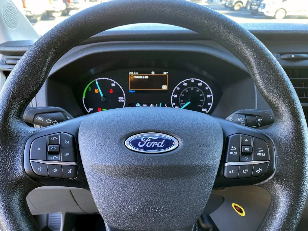 Used 2024 Oxford White Ford  image 16