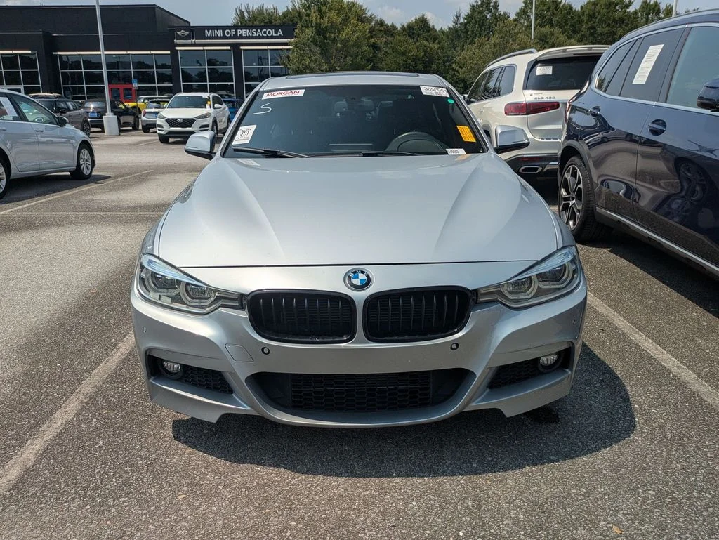Used 2017 Silver BMW 330i xDrive image 4