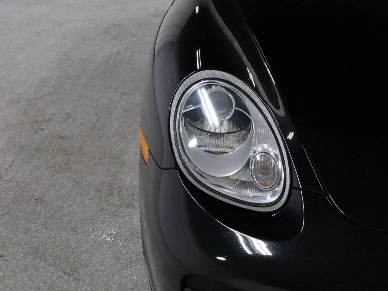 Used 2007 Black Porsche Cayman image 15