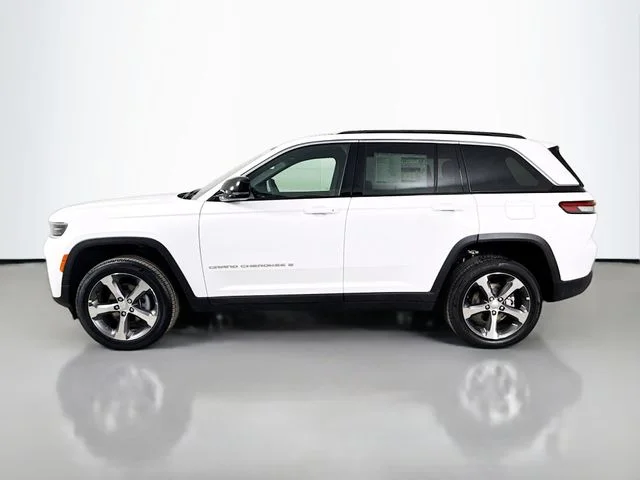 New 2026 White Jeep Limited image 4