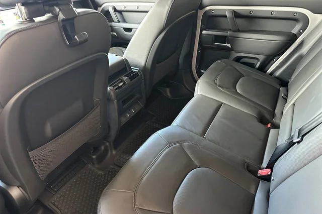 New 2026 Borasco Grey Land Rover X-Dynamic SE image 11
