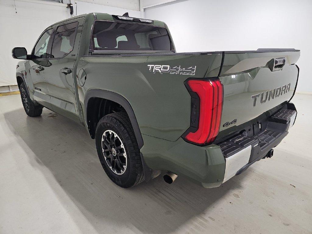 Used 2022 Green Toyota SR5 image 4