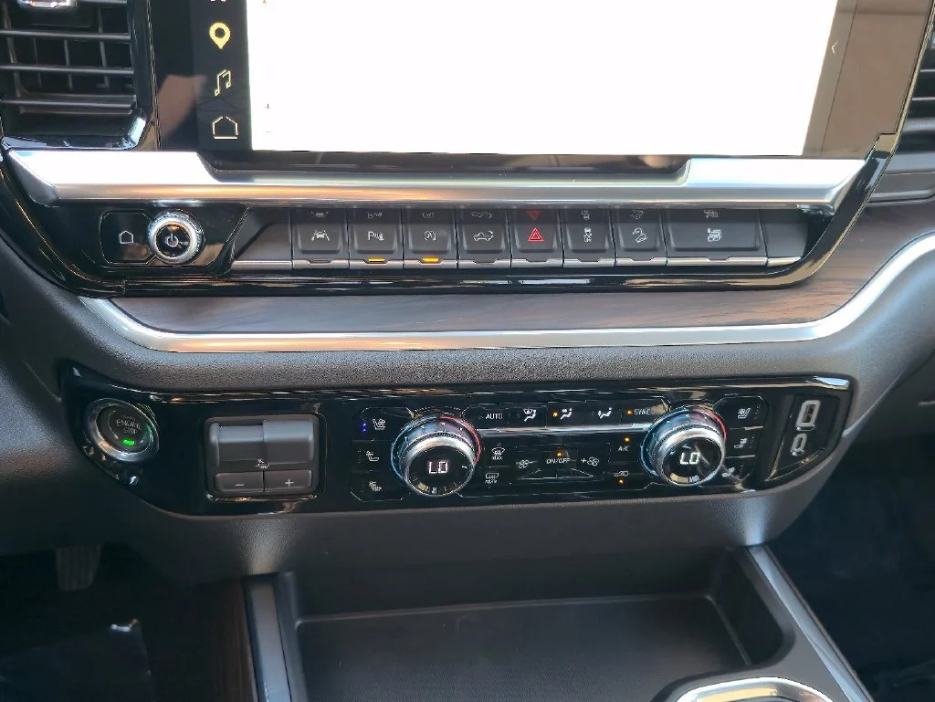 2026 GMC Sierra 1500 SLT - Photo 17