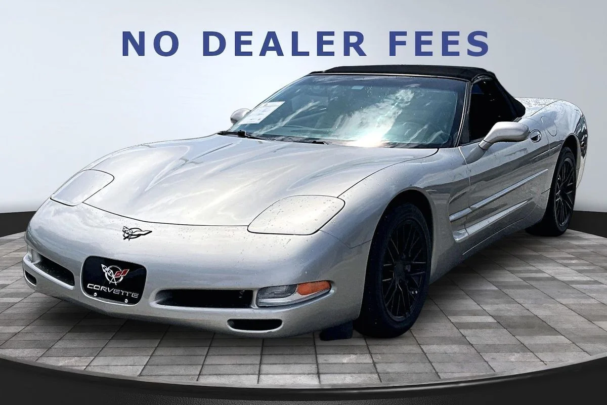 Used 2000  Chevrolet  image 1