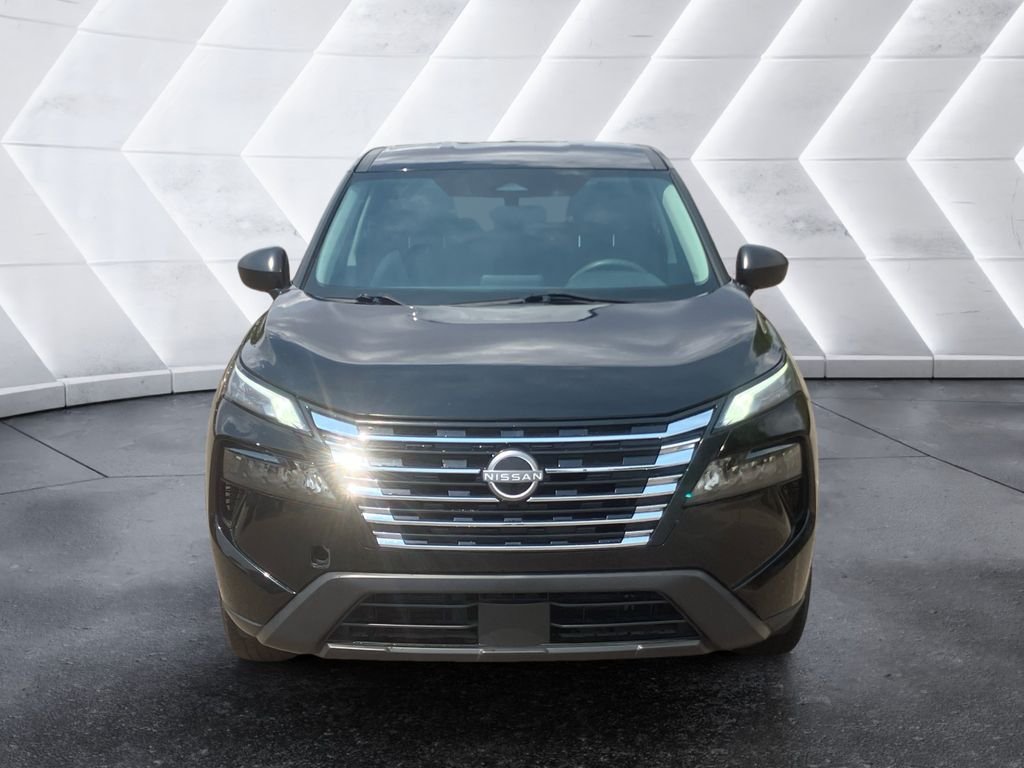 Used 2024 Black Nissan S image 2