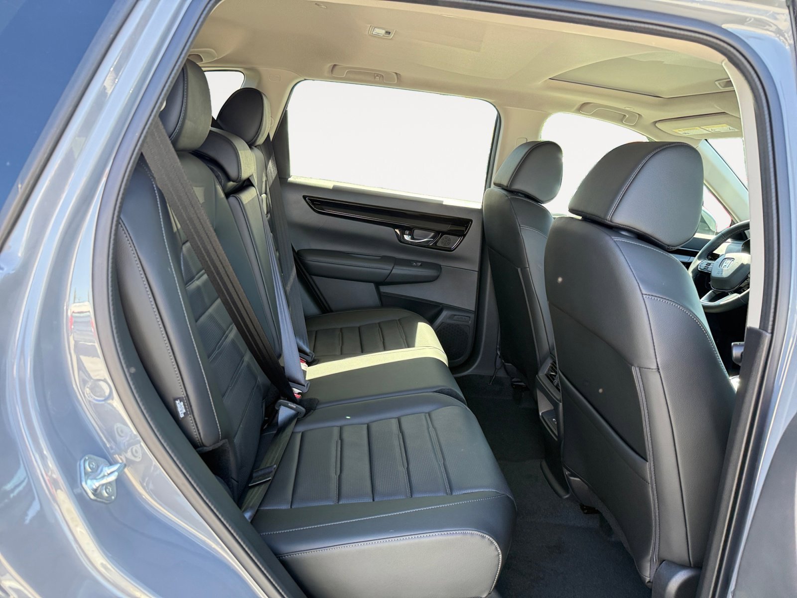New 2026 Urban Gray Pearl Honda EX-L image 18