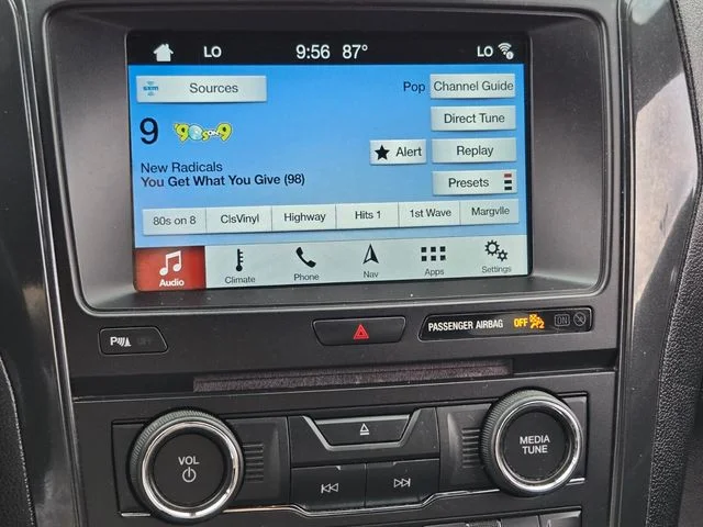 Used 2018 Red Ford XLT image 25