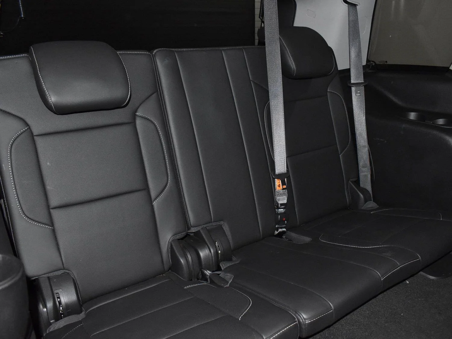 Used 2018 Black Chevrolet Premier image 34