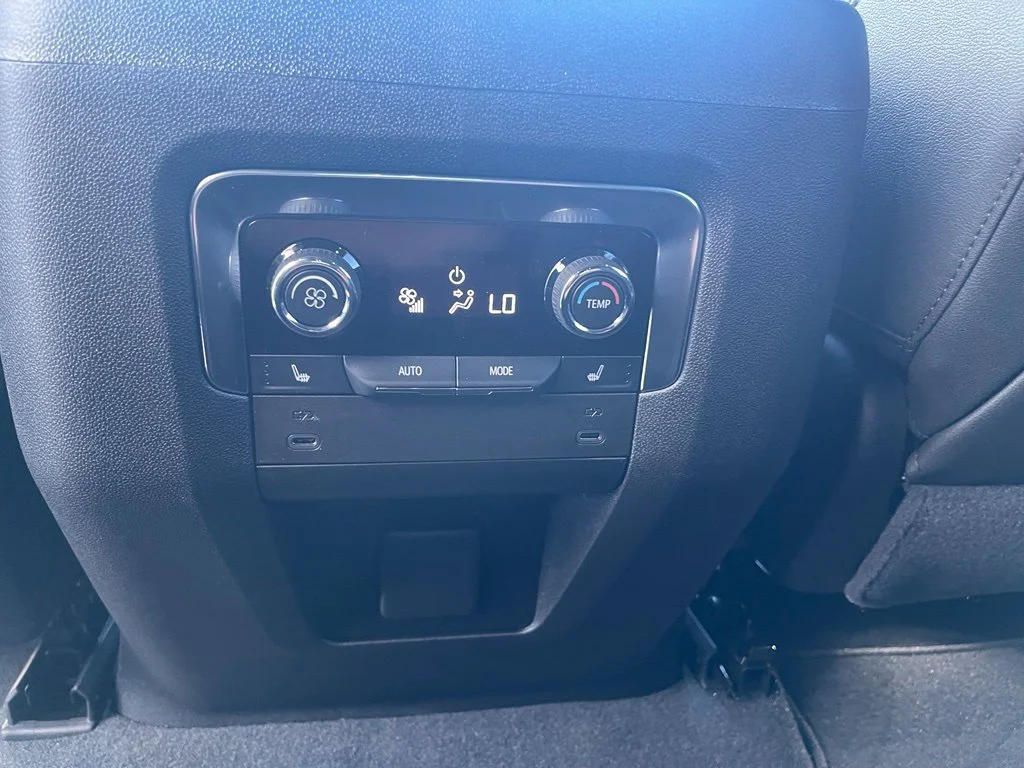 New 2026 Summit White Chevrolet LT image 27