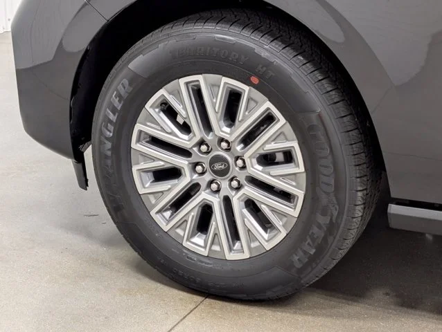 New 2027 Dark Matter Gray Metallic Ford Platinum image 37