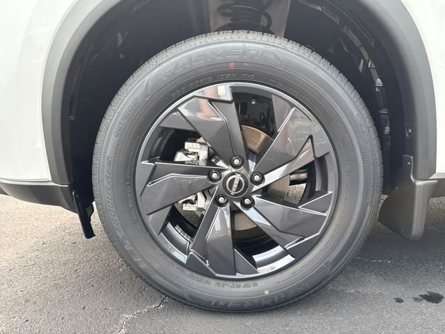 New 2026 White Nissan SV image 10
