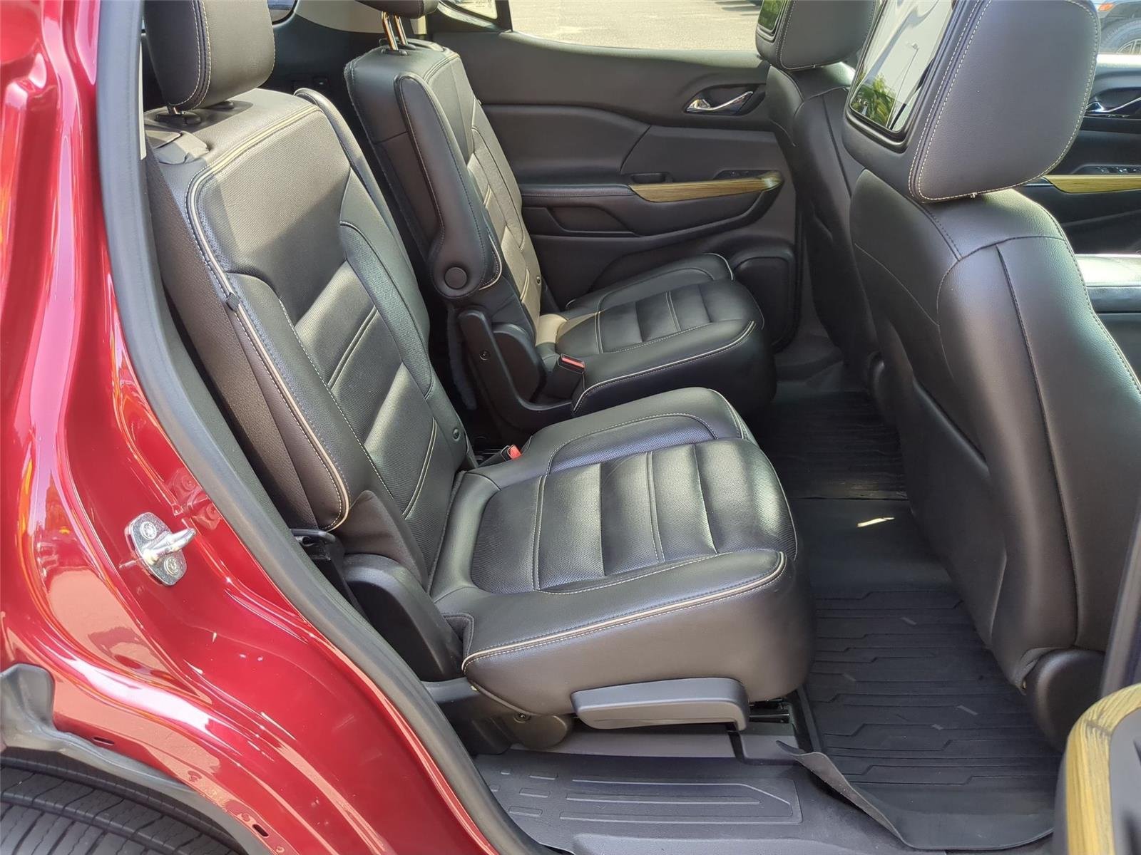 Used 2019 Red Quartz Tintcoat GMC Denali image 36