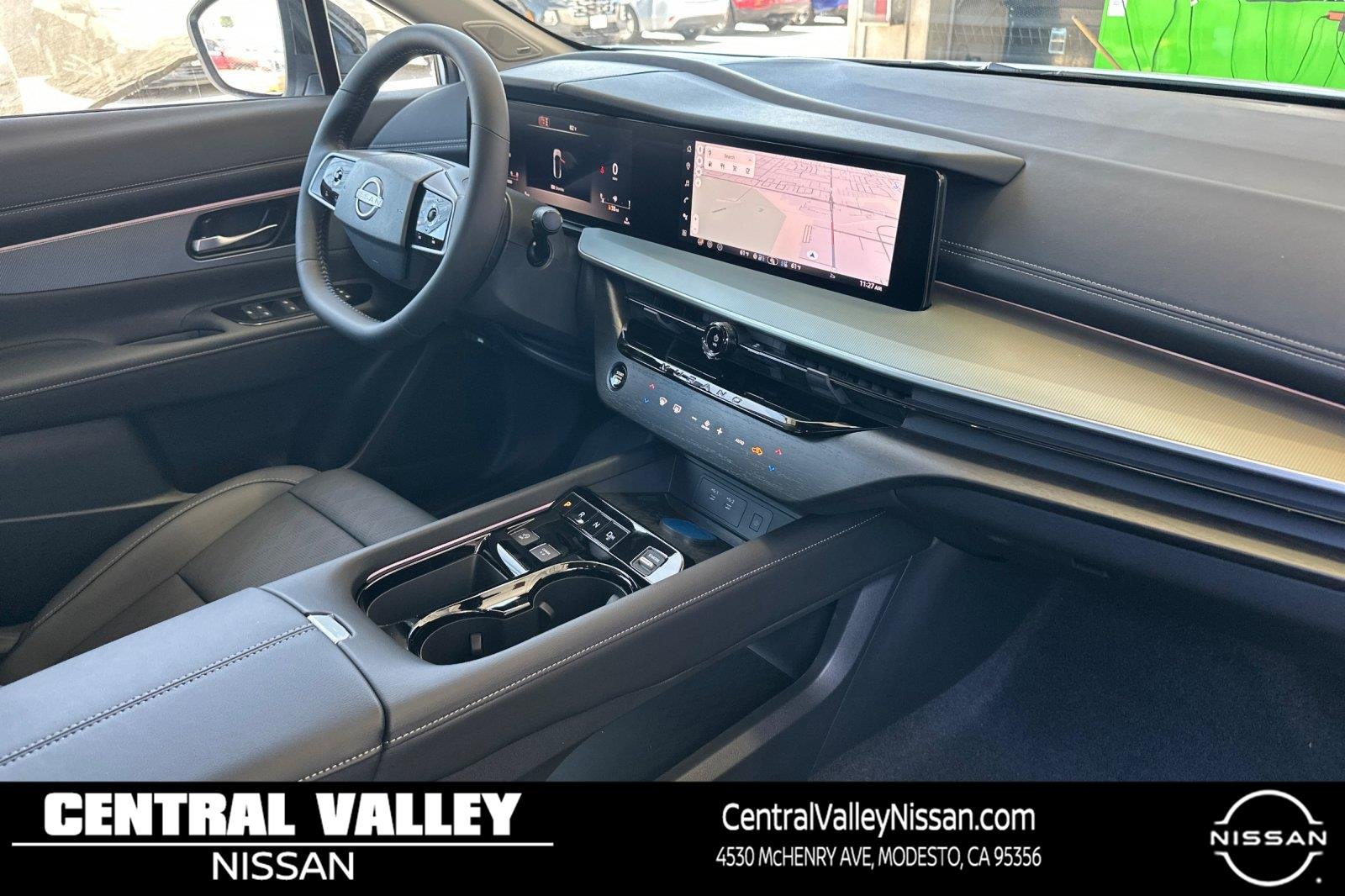 New 2026 Everest White Pearl Tricoat Nissan Platinum image 16