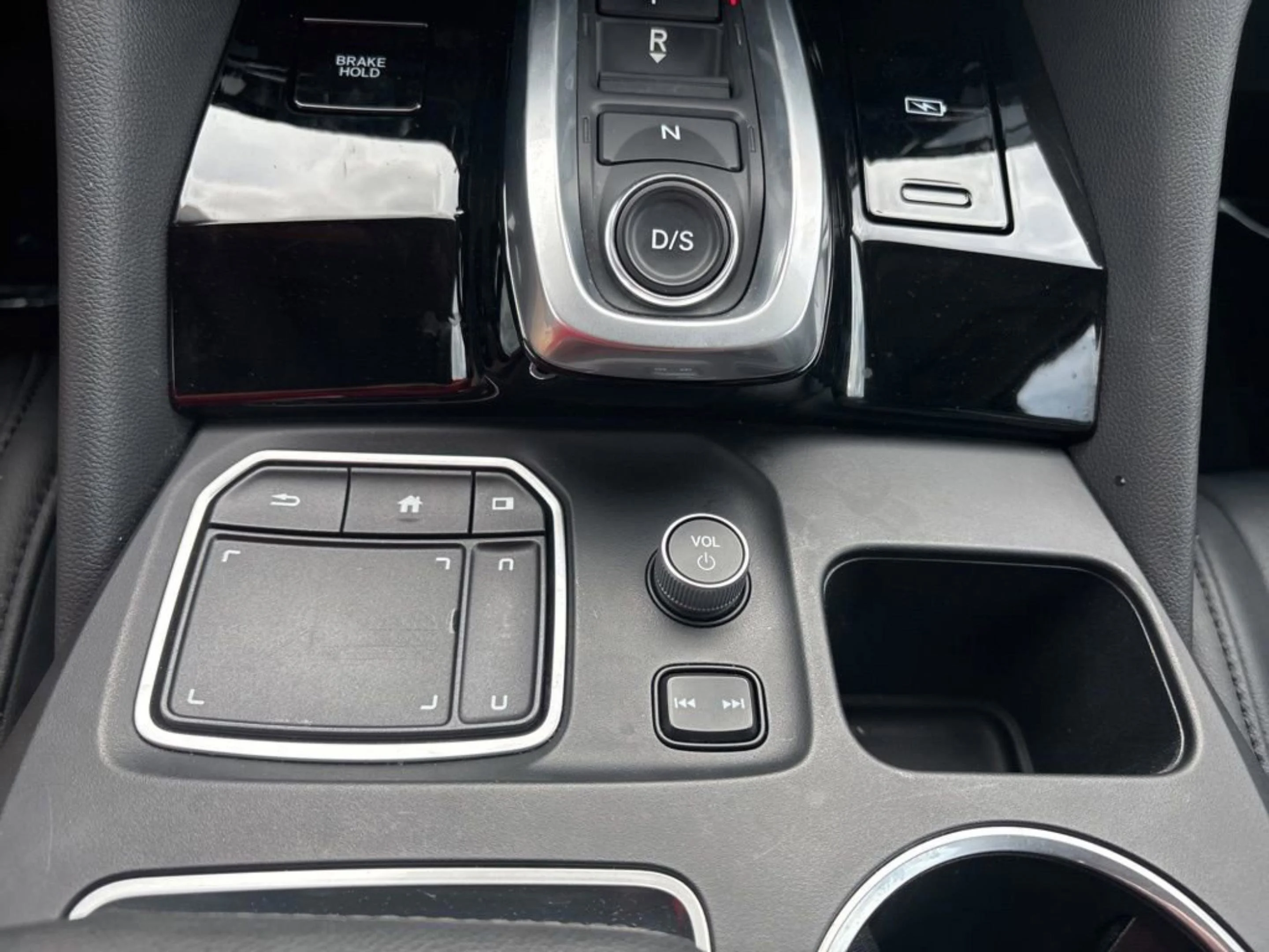 Used 2023 Silver Acura Standard image 21