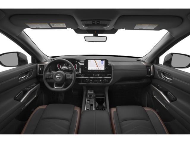 Used 2025 Everest White Pearl Tricoat Nissan Platinum image 5