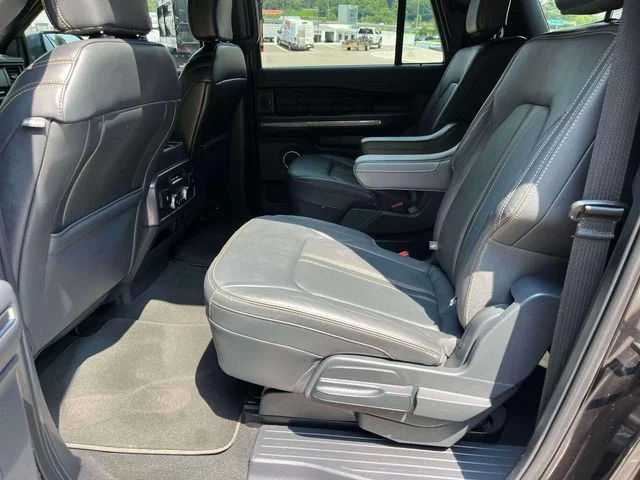 Used 2024 Black Metallic Ford Platinum image 18