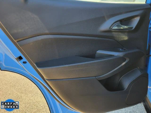 Used 2024 Blue Chevrolet 1RS image 8