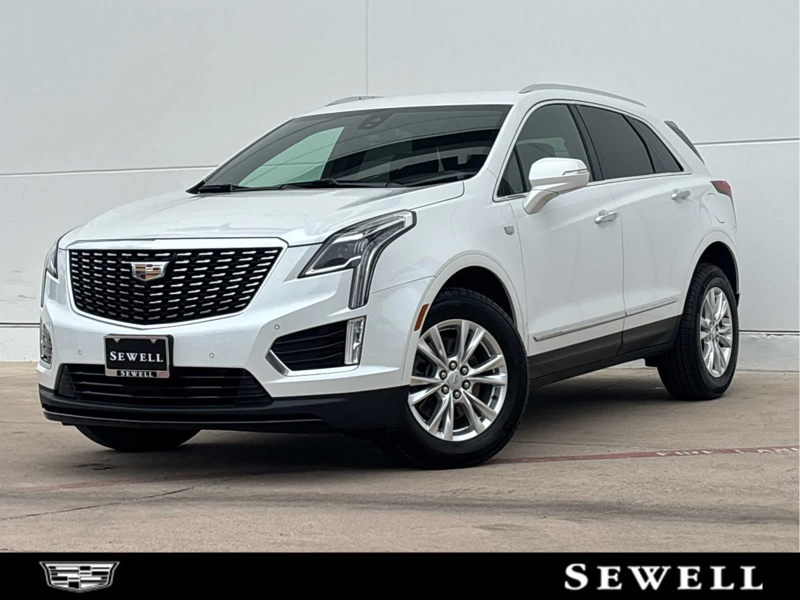 2024 Cadillac XT5 Luxury FWD's photo