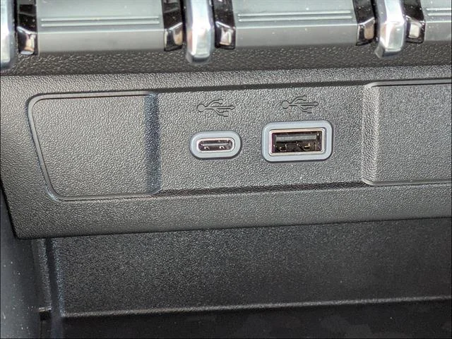 2026 GMC Canyon Elevation - Photo 24