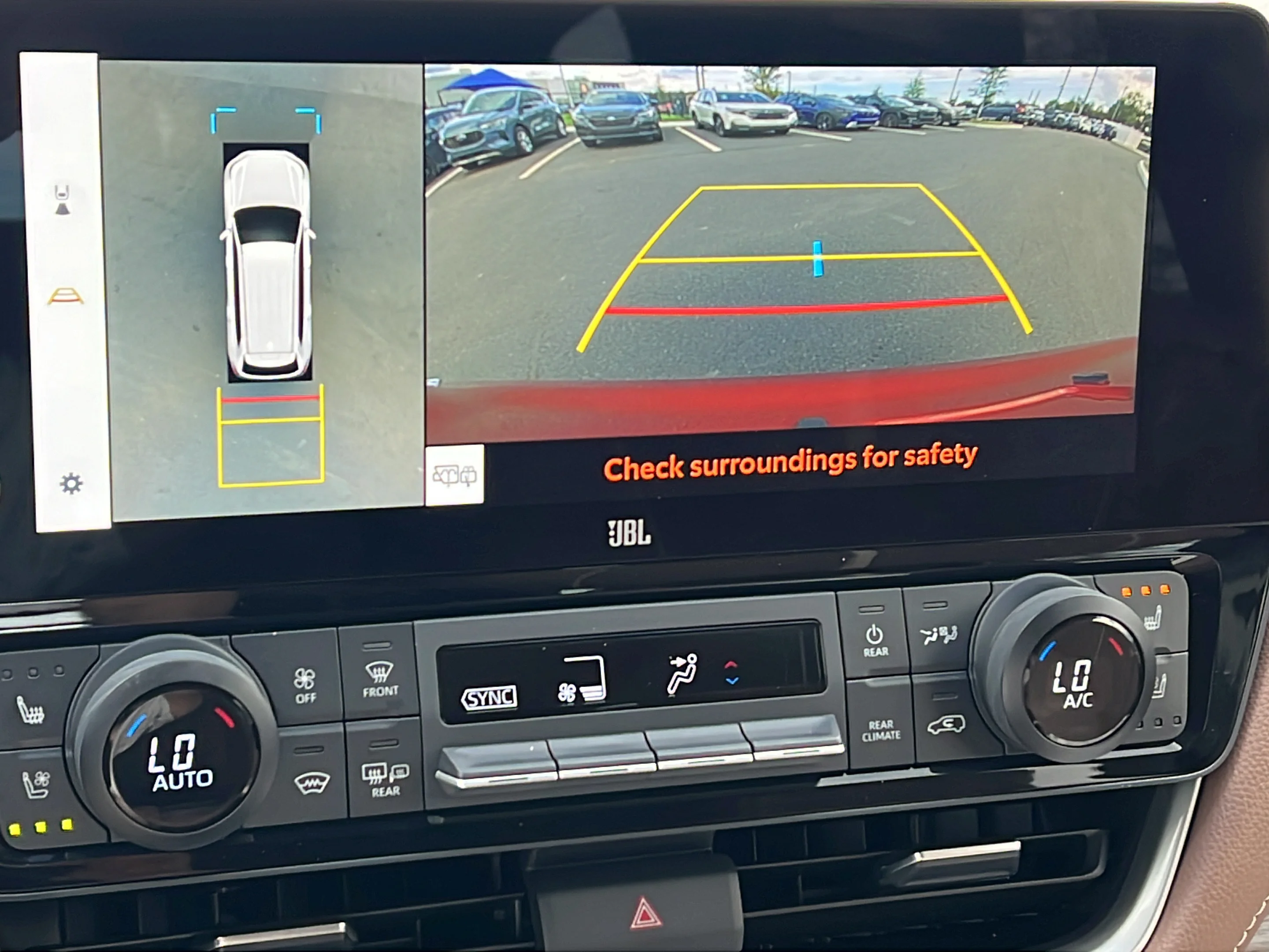 Used 2025 Pearl Toyota Platinum image 18