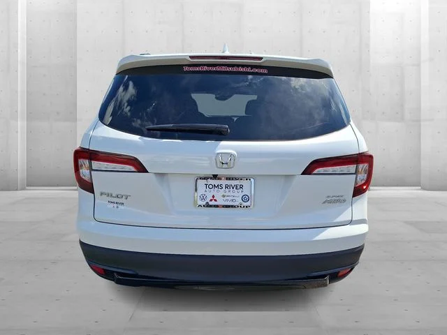 Used 2022 White Honda Sport image 5